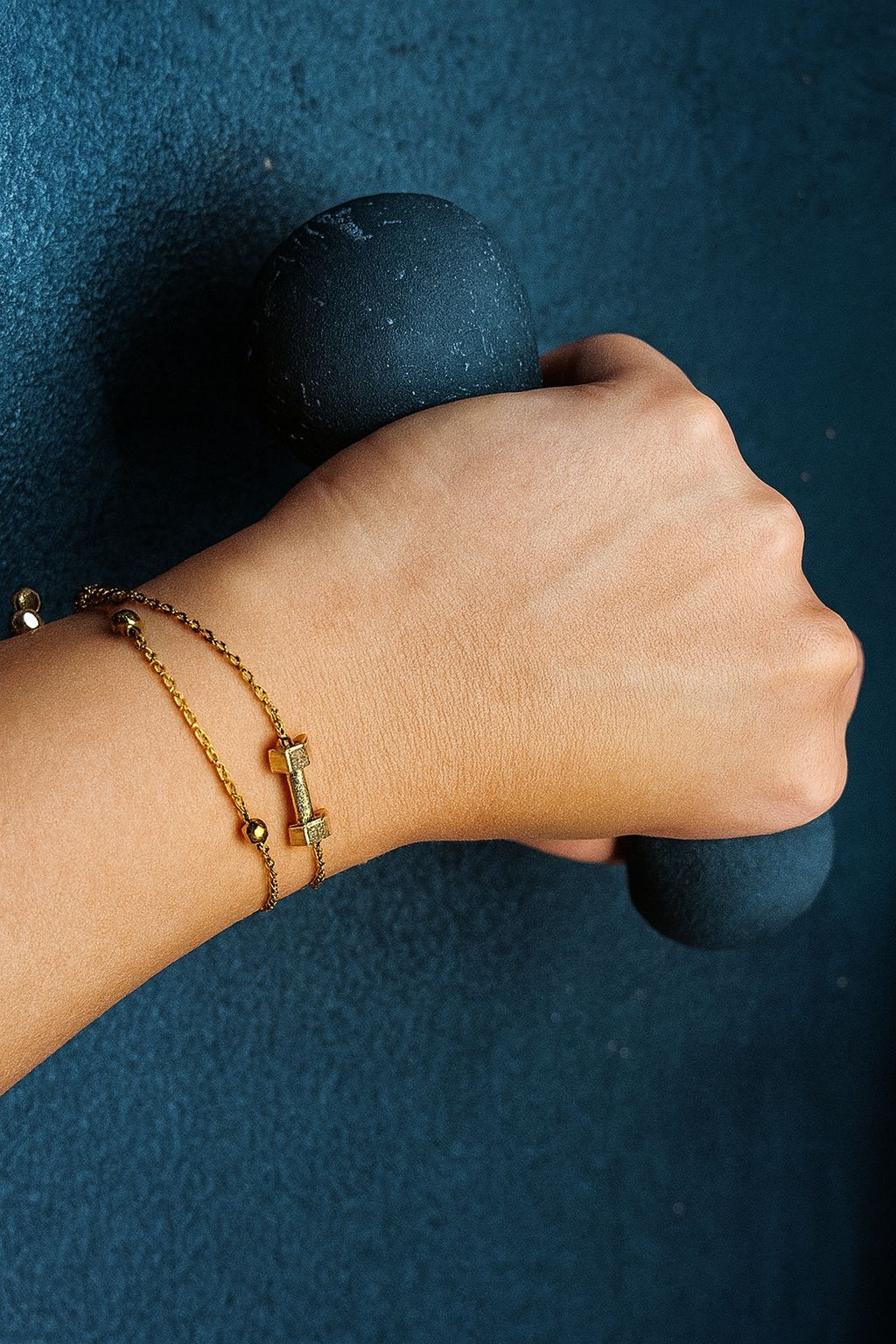 Nickel-free iFitCore™ gold fitness bracelet